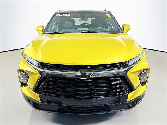 2023 Chevrolet Blazer RS photo 2