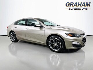 2023 Chevrolet Malibu LT Car