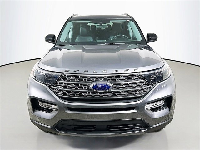 2022 Ford Explorer XLT photo 2