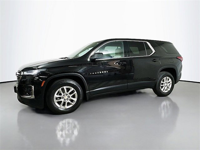 2022 Chevrolet Traverse 1LS photo 2