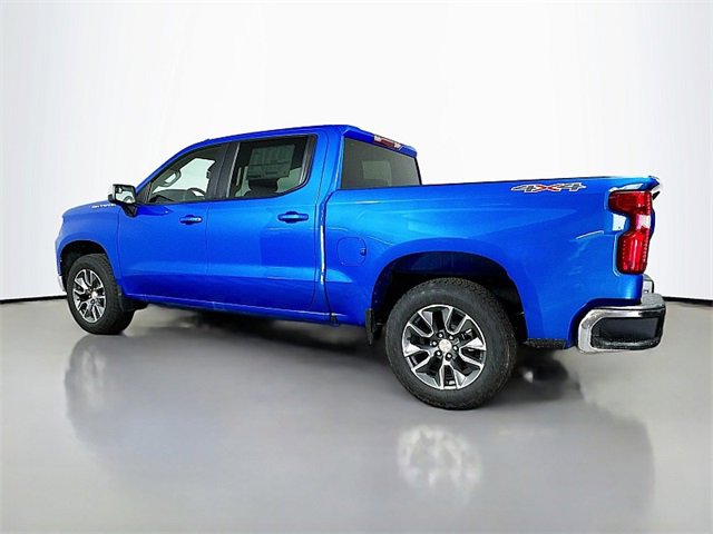 2025 Chevrolet Silverado 1500 LT photo 4