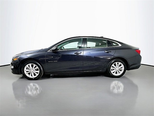 2023 Chevrolet Malibu 1LT photo 2