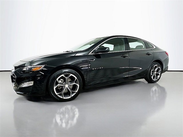 2024 Chevrolet Malibu 1LT photo 3
