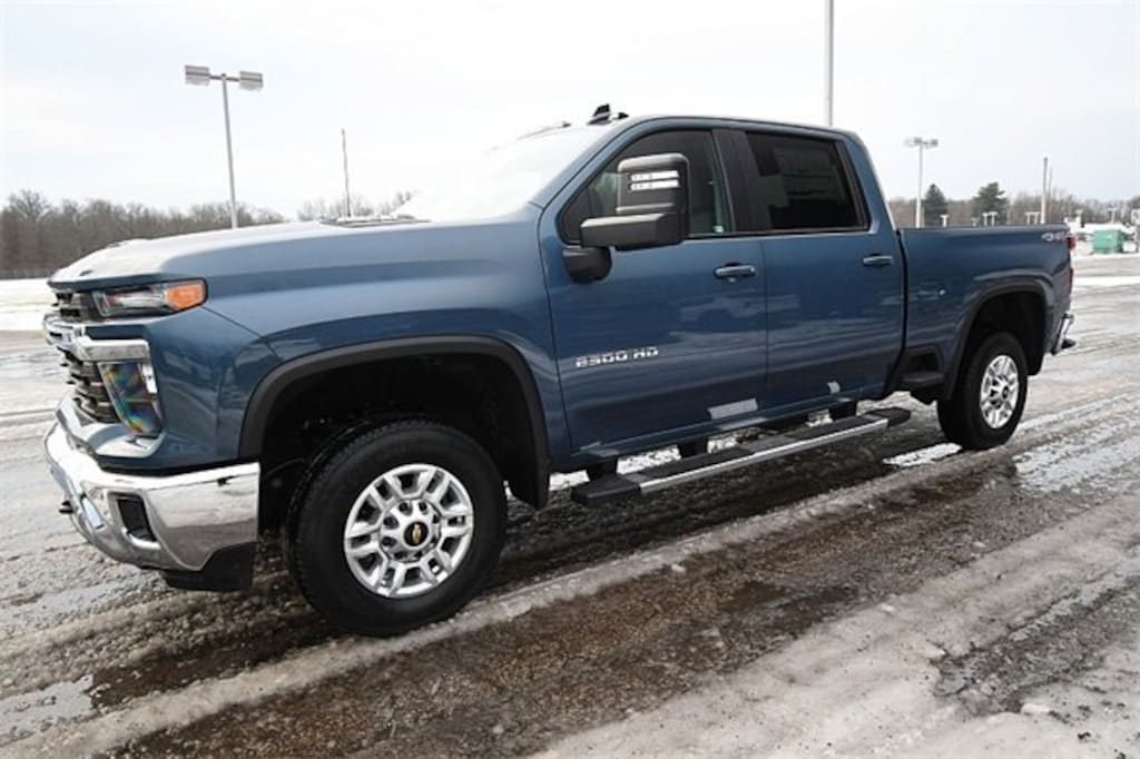 New 2026 Chevrolet Silverado 2500 HD LT Truck