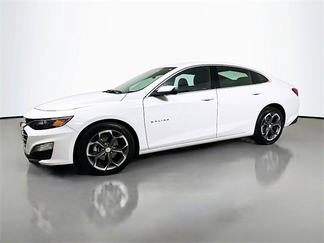 2024 Chevrolet Malibu 1LT photo 3