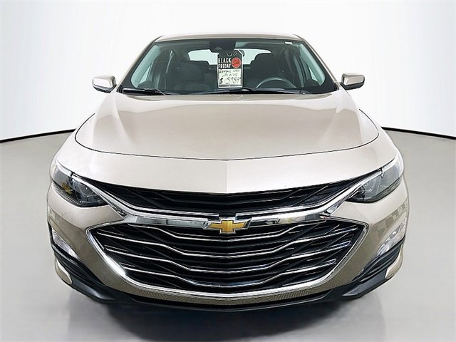 2023 Chevrolet Malibu 1LT photo 2