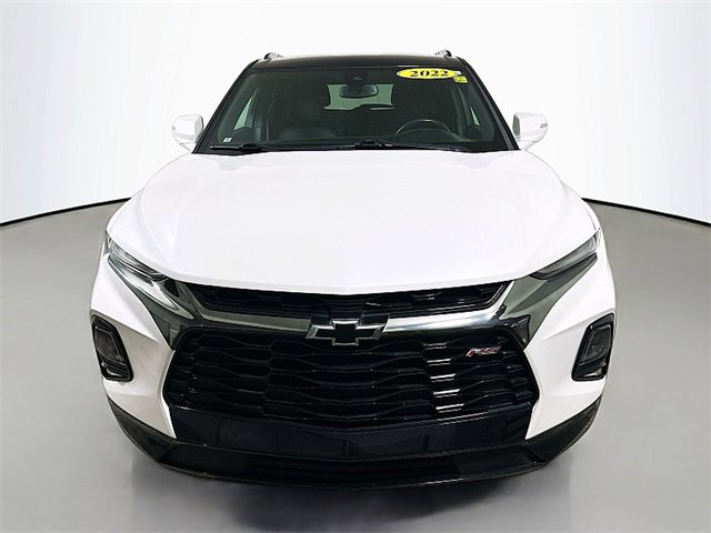 2022 Chevrolet Blazer RS photo 2