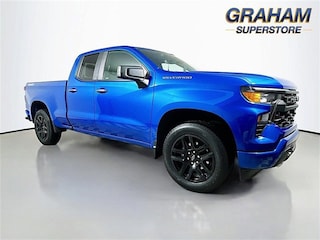 2022 Chevrolet Silverado 1500 Custom Truck