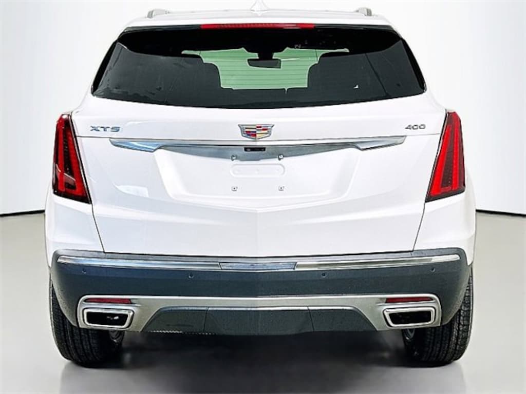 New 2026 CADILLAC XT5 Premium Luxury SUV