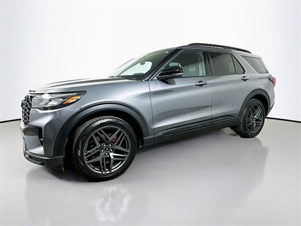 Used 2025 Ford Explorer ST-Line