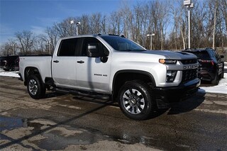 2022 Chevrolet Silverado 2500 HD Custom Truck
