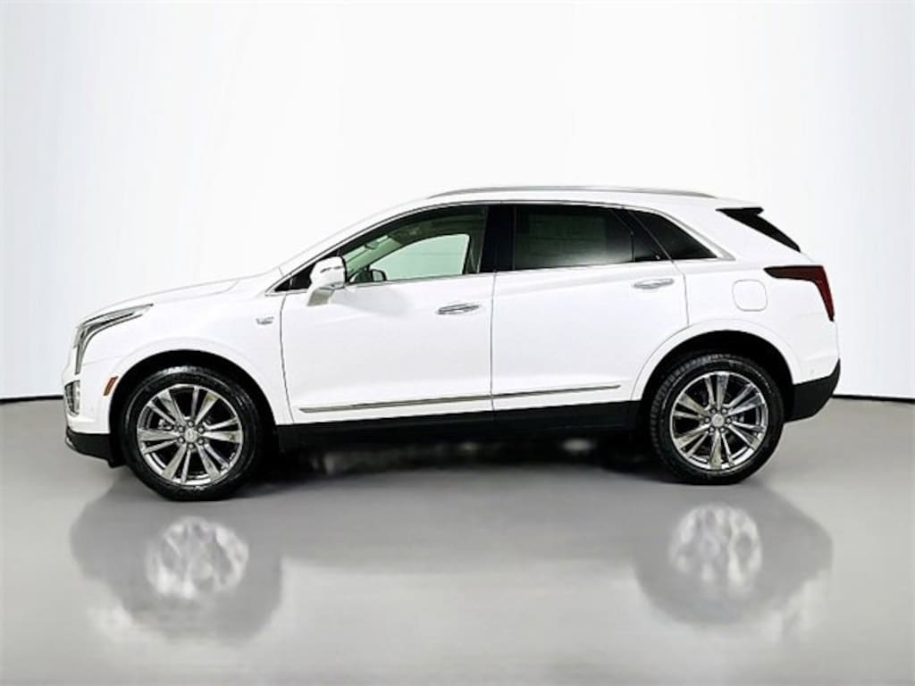 New 2026 CADILLAC XT5 Premium Luxury SUV