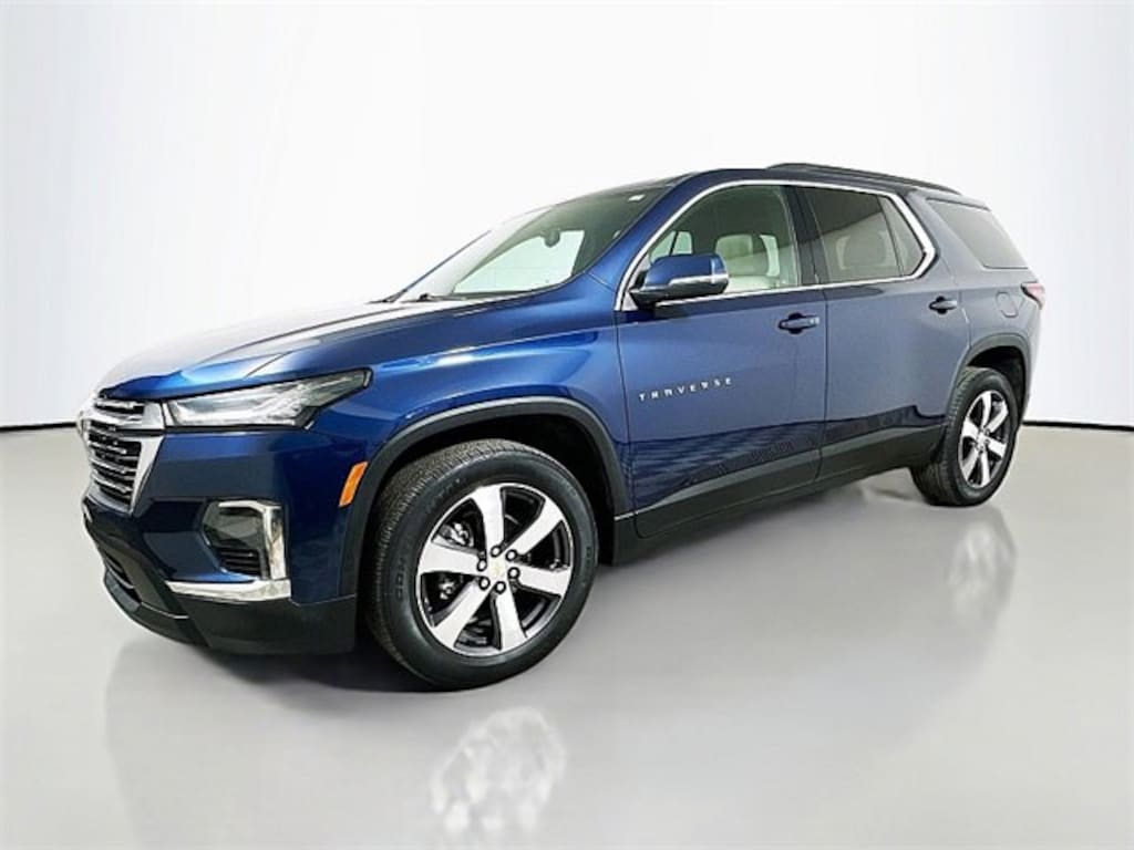 Used 2023 Chevrolet Traverse LT Leather SUV