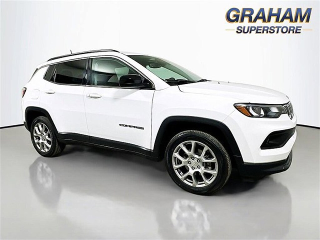 Used 2022 Jeep Compass Latitude Lux