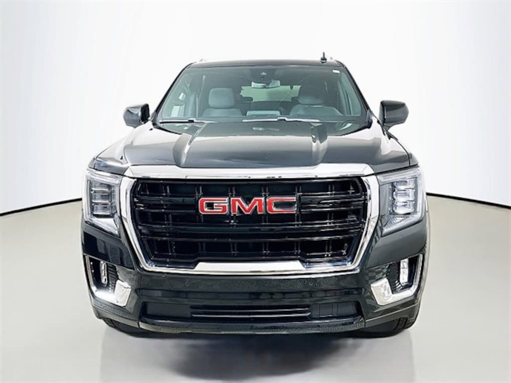 Used 2023 GMC Yukon SLE SUV