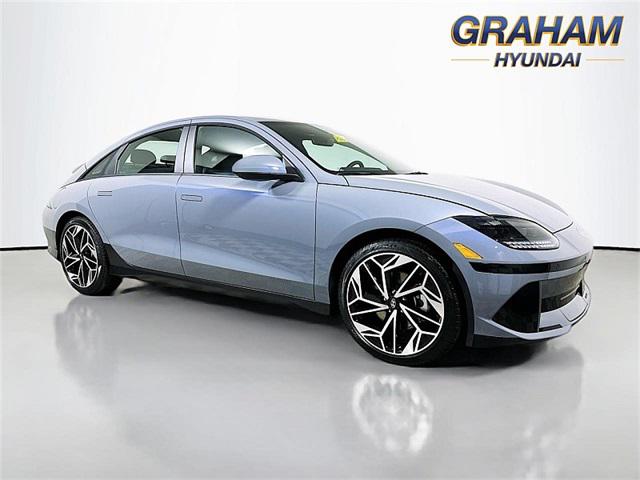 2025 Hyundai IONIQ 6 SEL's photo