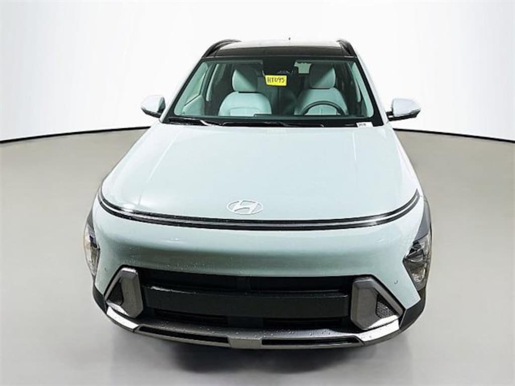 New 2026 Hyundai Kona Limited FWD SUV