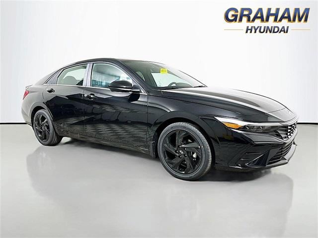 2026 Hyundai Elantra SEL's photo