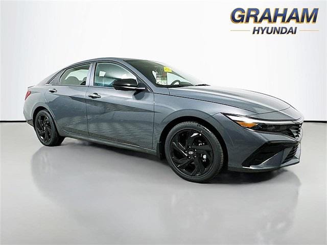 2026 Hyundai Elantra SEL's photo