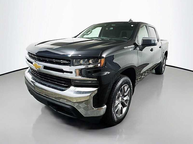 2022 Chevrolet Silverado 1500 LT photo 3