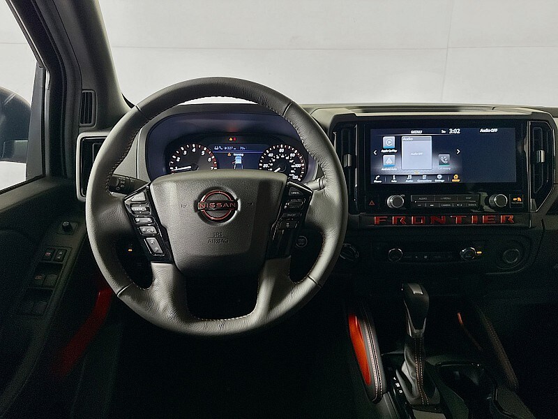 2025 Nissan Frontier PRO-4X - Photo 21