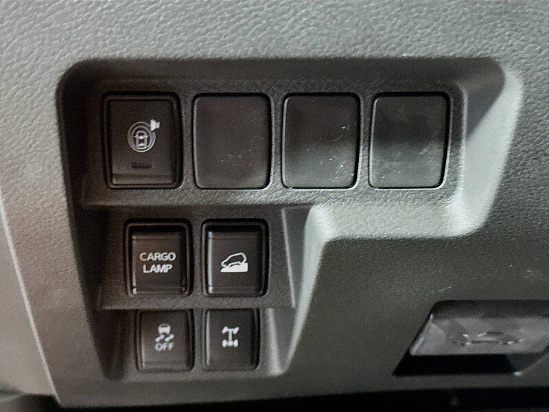 2025 Nissan Frontier PRO-4X - Photo 10