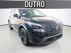2026 Nissan Rogue Dark Armor SUV