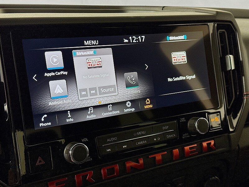 2025 Nissan Frontier PRO-4X - Photo 14