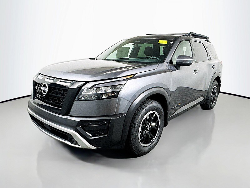 2025 Nissan Pathfinder Rock Creek photo 3