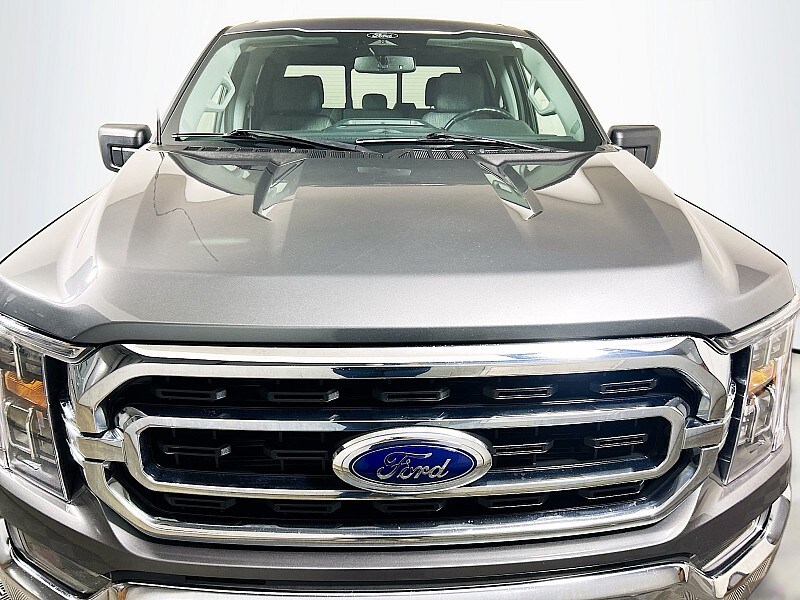 2022 Ford F-150 XLT photo 2