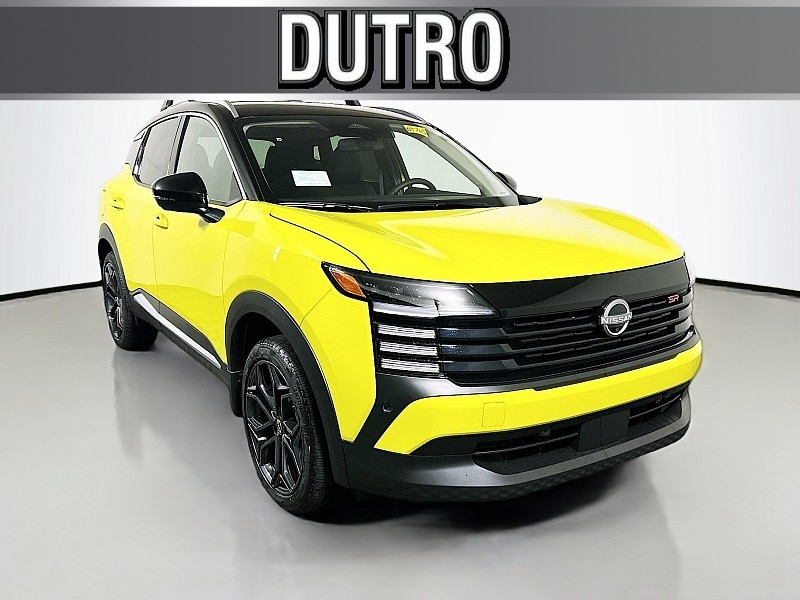 2026 Nissan KICKS SR AWD's photo