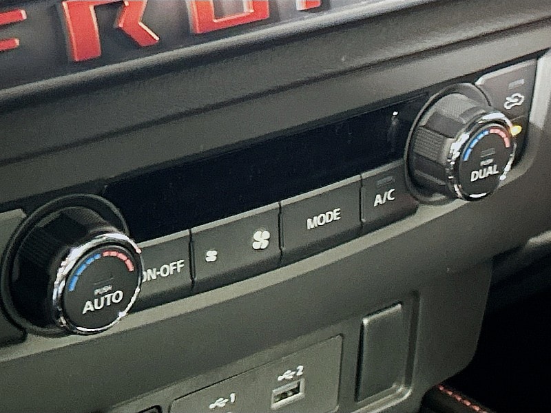 2025 Nissan Frontier PRO-4X - Photo 16