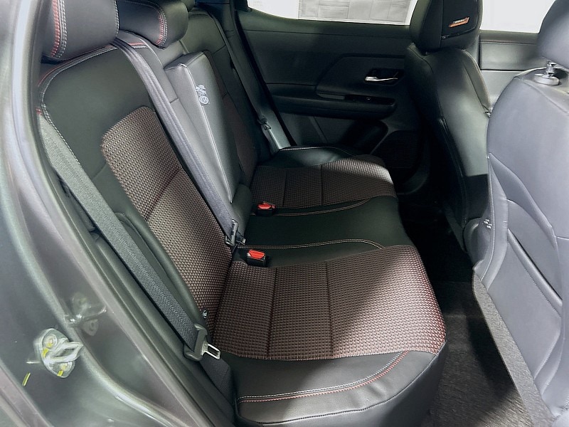 2026 Nissan KICKS SR AWD - Photo 27