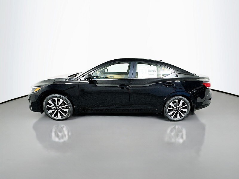 2025 Nissan Sentra SV photo 4