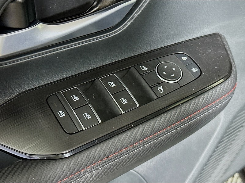 2026 Nissan KICKS SR AWD - Photo 18