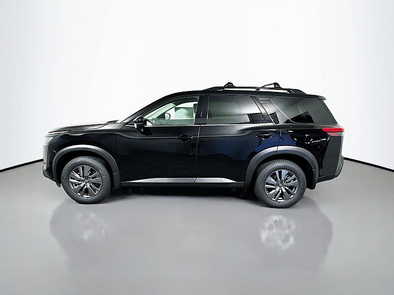 2025 Nissan Pathfinder SV photo 4