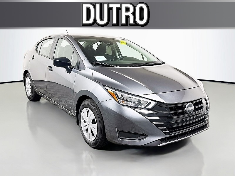 2025 Nissan Versa Sedan S's photo