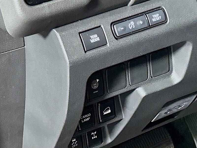 2025 Nissan Frontier PRO-4X - Photo 10