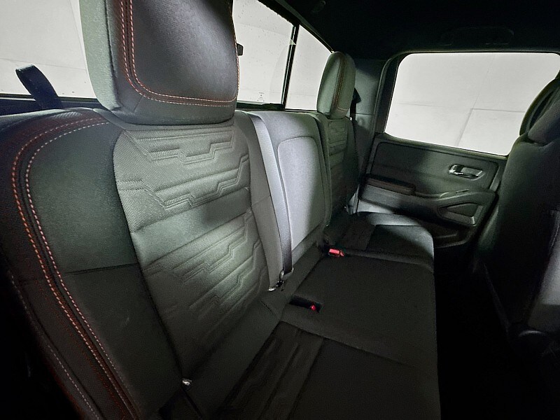 2025 Nissan Frontier PRO-4X - Photo 24