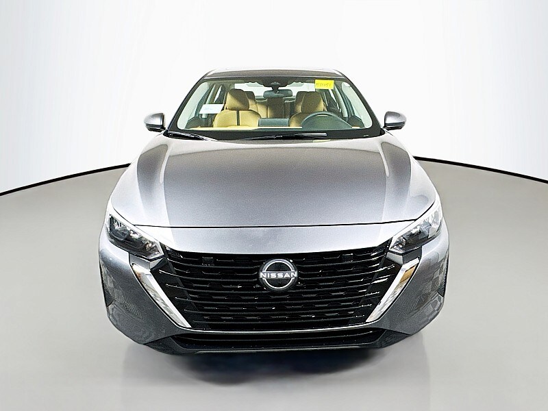 2025 Nissan Sentra SV photo 2