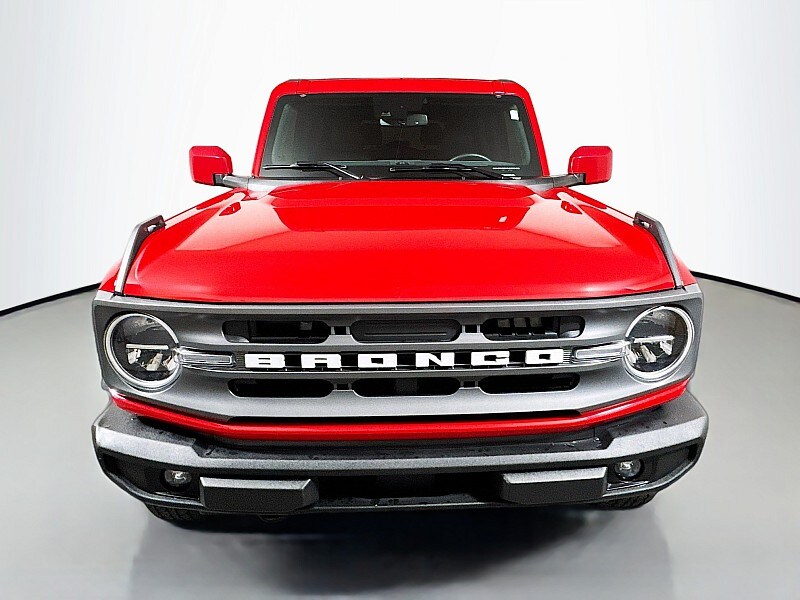 2023 Ford Bronco Big Bend photo 2
