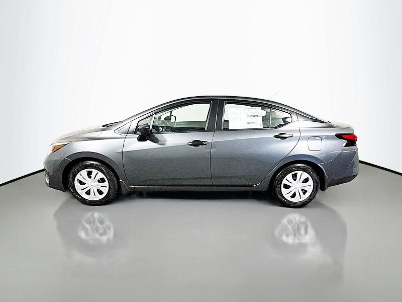 2025 Nissan Versa 1.6 S photo 4