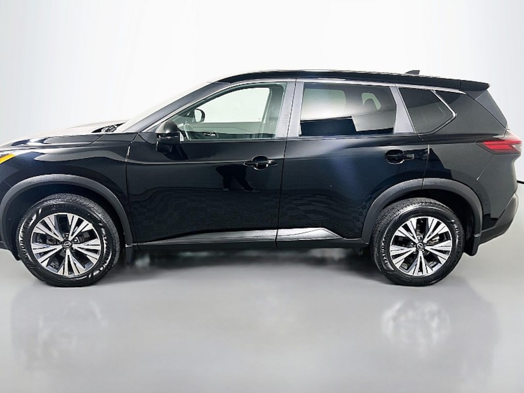 Used 2023 Nissan Rogue SV SUV