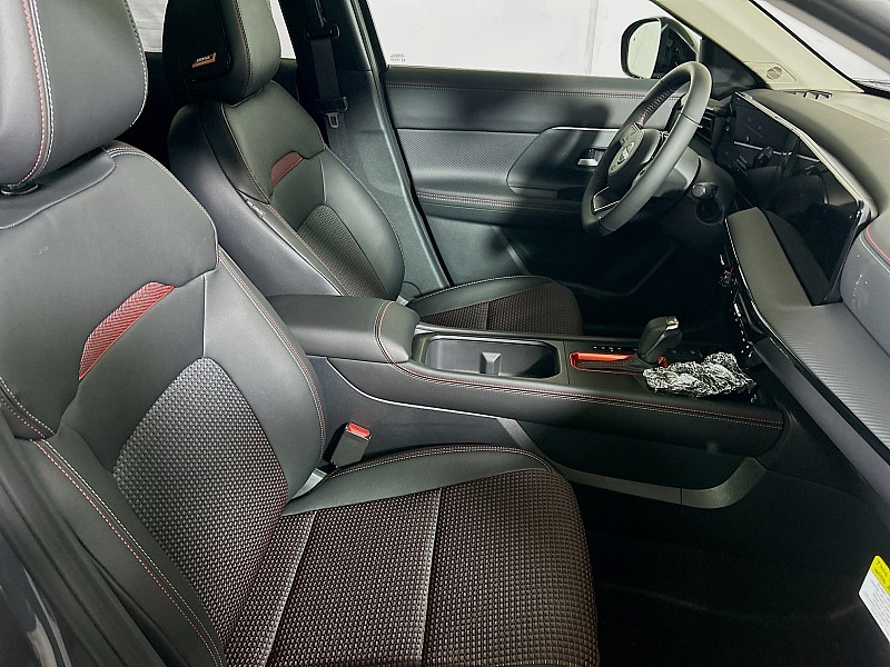 2026 Nissan KICKS SR AWD - Photo 28