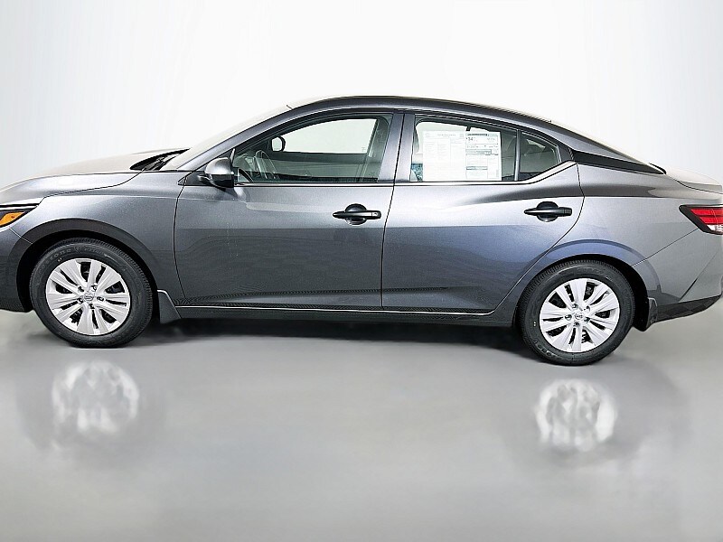 2025 Nissan Sentra S photo 4