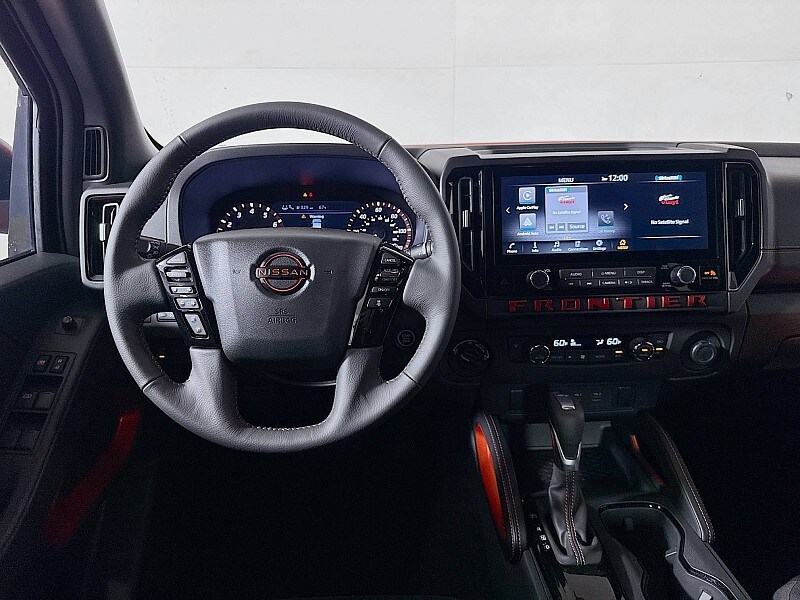 2025 Nissan Frontier PRO-4X - Photo 21