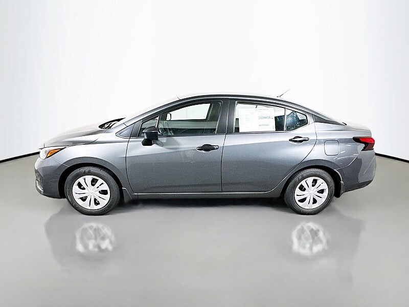 2025 Nissan Versa 1.6 S photo 4