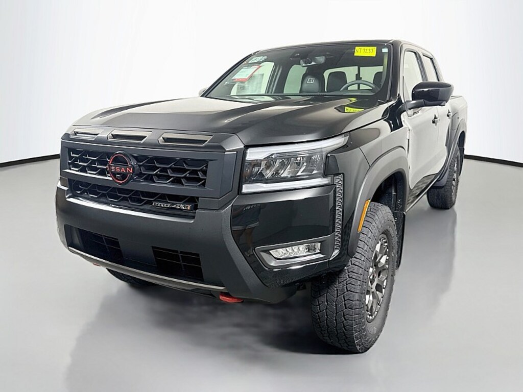 New 2026 Nissan Frontier PRO-4X w/R Package Truck