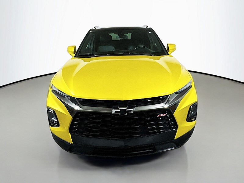 2022 Chevrolet Blazer RS photo 2