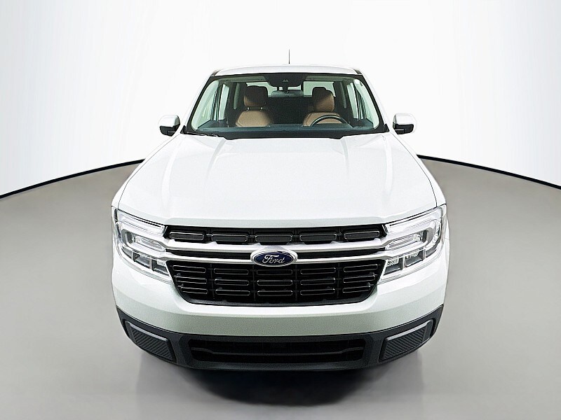2023 Ford Maverick Lariat photo 2